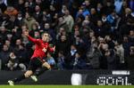AFGØRELSEN. Med en scoring efter 92 minutter blev Robin van Persie matchvinder for Manchester Unirted. 