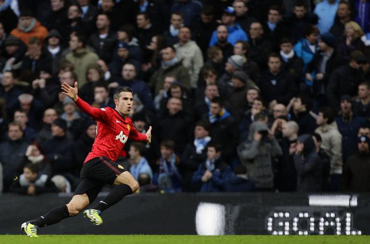 AFGØRELSEN. Med en scoring efter 92 minutter blev Robin van Persie matchvinder for Manchester Unirted. 