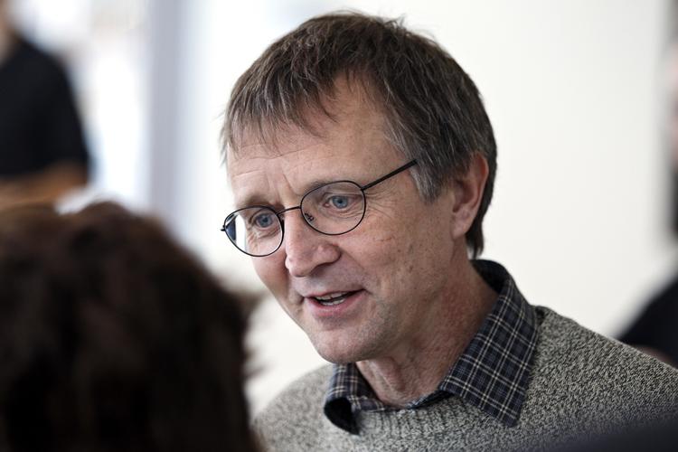 TILFREDS. Formanden for Danmarks Lærerforening, Anders Bondo Christensen, er glad for resultaterne i to nye internationale undersøgelser af danske skoleelvers evner. 