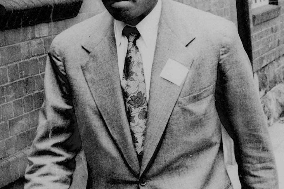 1961: Nelson Mandela som 42-årig politisk aktivist, med en uddannelsesbaggrund inden for jura og med sværvægtsboksning som sin foretrukne sportslige adspredelse. 