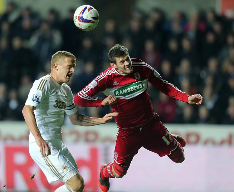 Fremad. Næste opgave for Laudrups Swansea-mænd er en vanskelig udekamp i Premier League på søndag mod Tottenham. 
