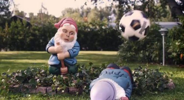 kritik. Viasat fortalte ikke den hele sandhed i en tv-reklame for selskabets Danmarkspakke. Skræmdump fra en Viasat-reklame på nettet. 