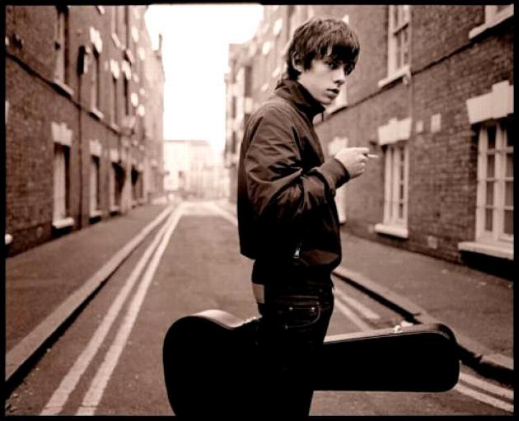 Stortalent. Jake Bugg blander retro-Dylan-lyd med ikke så lidt tidlig Oasis-attitude. 