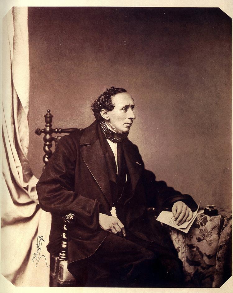 Dette portræt af H.C. Andersen er fra 1860 - altså mere end 30 år efter, han sandsynligvis har skrevet sit første eventyr 'Tællelyset'. Det har været ukendt indtil for ganske nylig. 