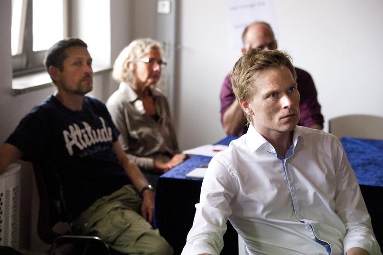 UVEJR. Det er ikke kun oppositionen i Fredericia, der har mistet tilliden til borgmester Thomas Banke (V). Også hans partifæller går nu imod ham. 
