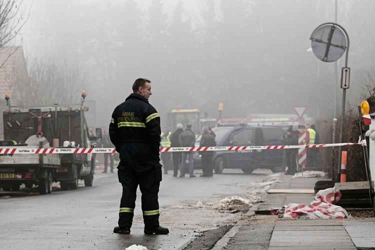 Bombetrussel. Politiet sendte tidligere i dag eleverne hjem og afspærrede Handelæshøjskolen i Aarhus. 