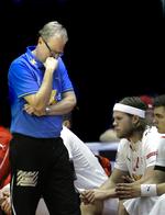 småt. Ulrik Wilbek vil have stemning og intimitet tilbage i kvindehåndbold. 