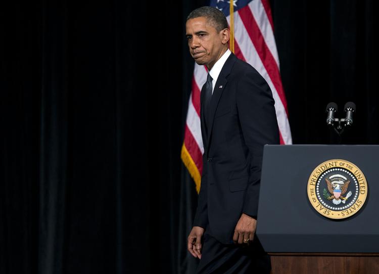 Nok. Den amerikanske præsident, Barack Obama, vil stemme for en lov, der gør det ulovligt at sælge semiautomatiske våben. 