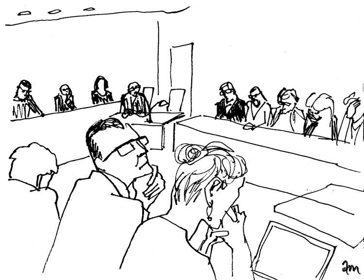 Det er 13. dag, at Skattesagskommissionen er samlet. Tegning: Anne-Marie Steen Petersen 