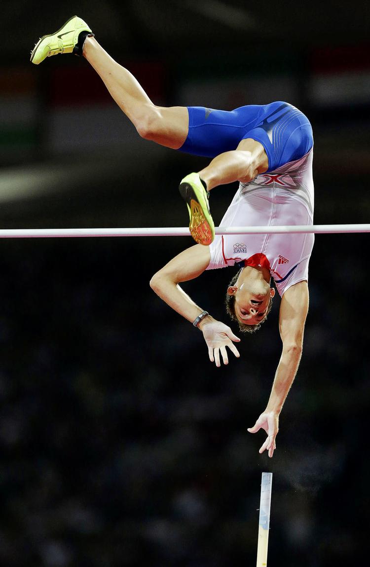 mangler. Et europæisk OL uden atletikkens stjerner som for eksempel verdens bedste stangspringer, Renaud Lavillenie, får svært ved at overleve, vurderer iagttagere. Foto: Hassan Ammar / AP 
