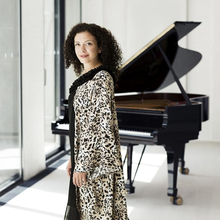 Højt niveau. Marianne Shirinyan viser, hvad hun kan på sit soloalbum.