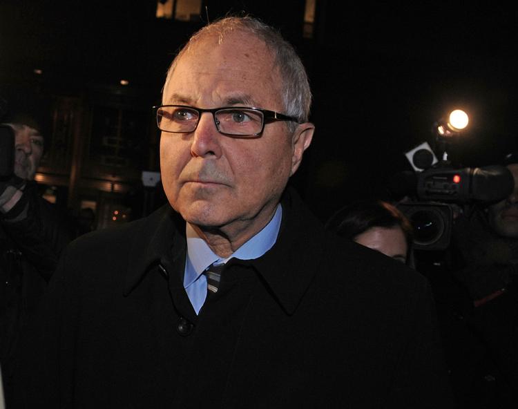 Farvel. Sådan ser man ud, når man lige har fået en dom på 10 års fængsel. 