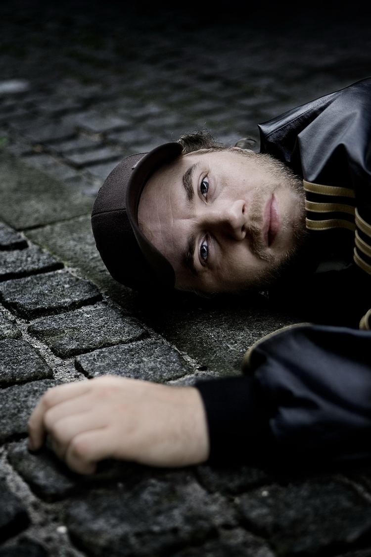 dommedagsmusik. Tue Track vil helst høre Tchaikovskys 'Dance of the Prince and the Sugar Plum Fairy', hvis Jorden går udner. 