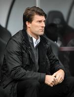 vinmøde. Swansea-træner Michael Laudrup kommer til at tage del i en tradition, hvor United-træner Alex Ferguson deler et par glas vin med den gæstende træner. 