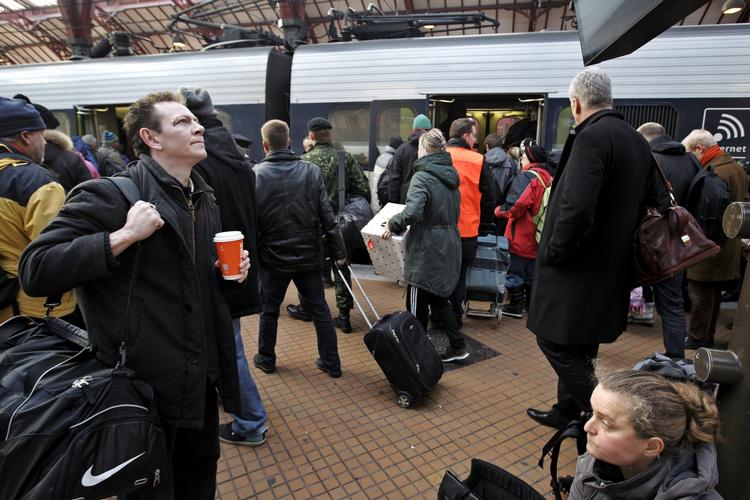 TRAVLHED. Mange skal med toget juleaftensdag, men i øjeblikket skaber det ingen problemer for DSB. 