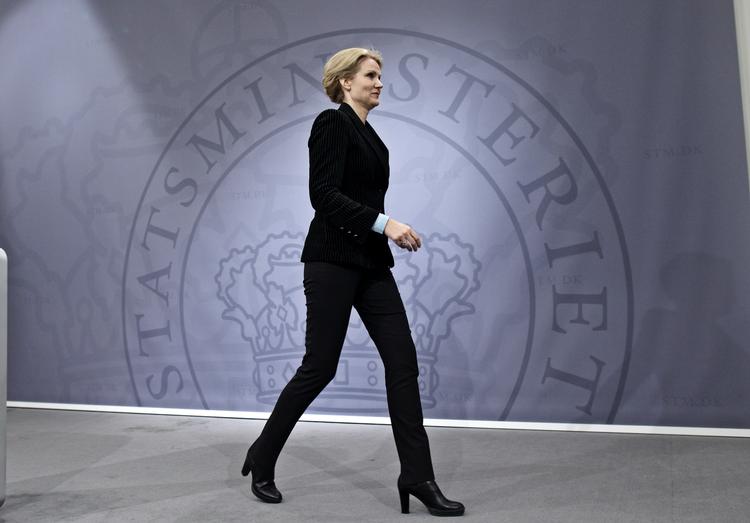 2012. Betalingsringen blev skrottet. Fagbevægelsen indgik ikke den bebudede historiske trepartsaftale. Skattereformen blev vedtaget uden Enhedslisten, og Villy Søvndals favorit blev forbigået ved formandsvalget i SF. 