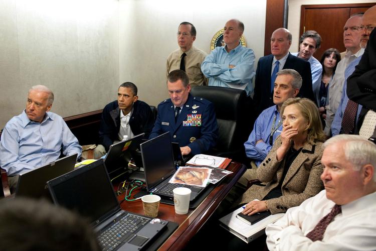 Kilder. 'Afslutningen. Mål: Osama bin Laden' bringer os helt ind i Det Ovale Værelse og CIA's analyseafdelinger. 