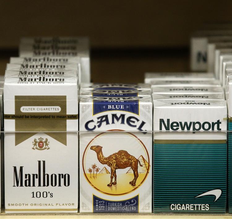 Rettelse. Amerikanske sundhedsorganisationer mener, at det er på sin plads, at tobaksindustriens berigtigelser også kommer til at hænge i landets kiosker, hvor amerikanerne køber deres cigaretter. 