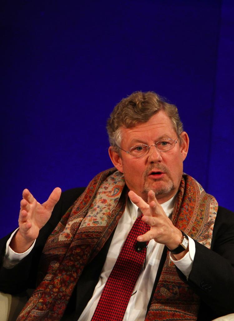 Nærdød. Der bliver normalt ikke talt så højt om, hvad der foregår i bestyrelseslokalerne i de store virksomheder, men nu åbner svenskeren Jacob Wallenberg munden og afslører, at det var meget tæt på en konkurs for SAS. 