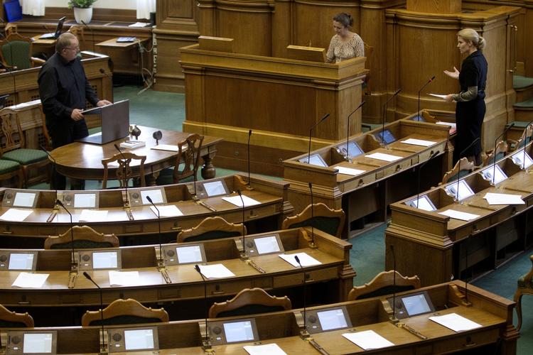 Nytænkning. Centrum-venstre må tænke nye reformer, hvis velfærdssamfundets fornyelse og overlevelse skal sikres. 