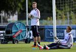 RESERVER. På landsholdet kæmper Stephan Andersen og Anders Lindegaard om at være førstemålmand, men ingen af dem spiller fast i deres klubber. 