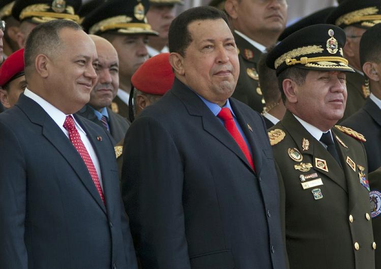 SYG. Hugo Chavez har på grund af sin sygdom midlertidigt overladt regeringsmagten til sin vicepræsident. 