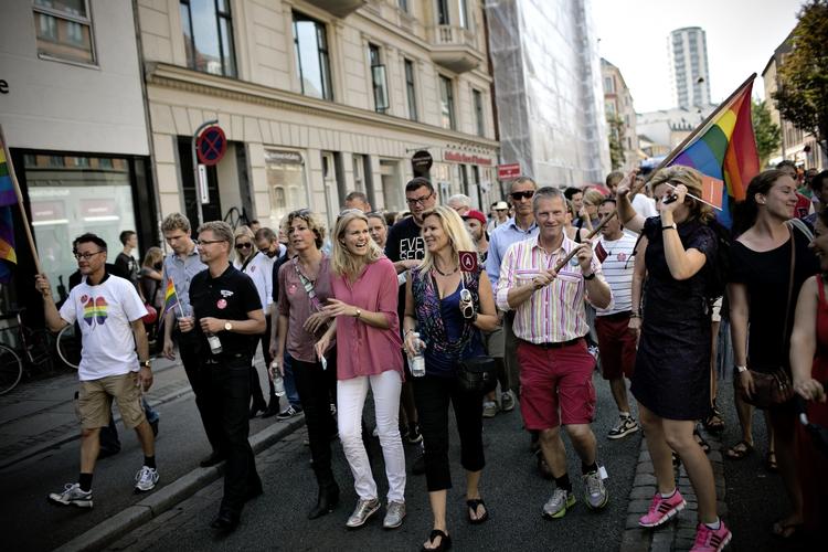Diversitet. Det er vores evne til innovation og uortodoks tænkning, som skal filtre os ud af lavkonjunkturens garn, skriver en oplivet Christian Graugaard efter to magtfulde kvinders nytårstaler. 