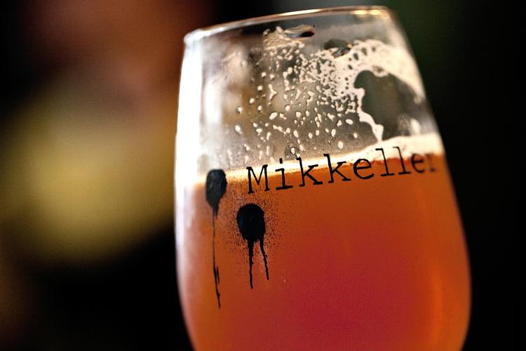 Udvidelse. Bryggeriet Mikkeller lancerede sidste år 91 nye øl, heraf bliver 87 solgt på det danske marked. 