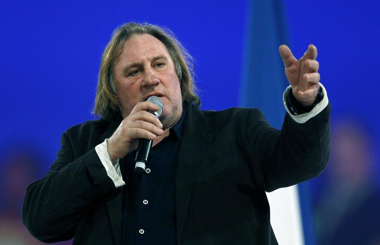 tak. 64-årige Depardieu skriver i et åbent brev, at han opfatter Rusland som mere demokratisk end Frankrig. Det er dog uvist, om skuespilleren vil bosætte sig i det russiske. 