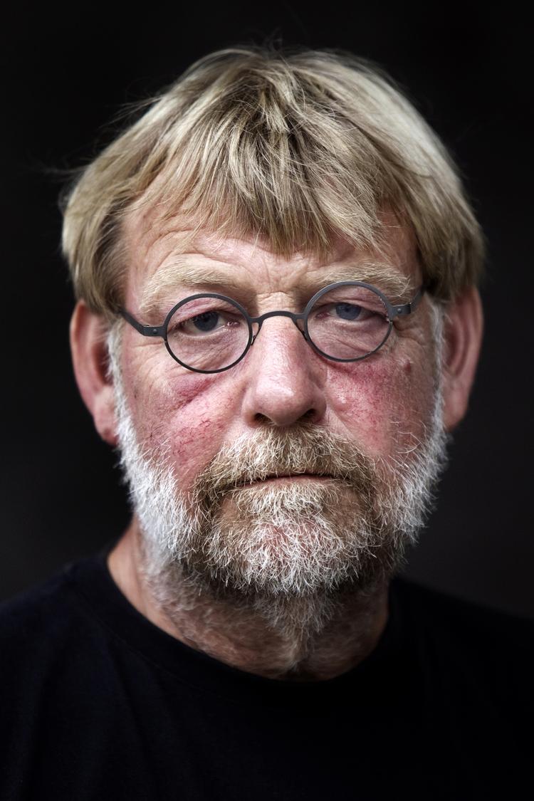 Parret. Forfatter Oscar K. har skrevet adskillige, anmelderroste bøger sammen med Dorte Karrebæk, og er nu også nomineret for deres seneste samarbejde. 