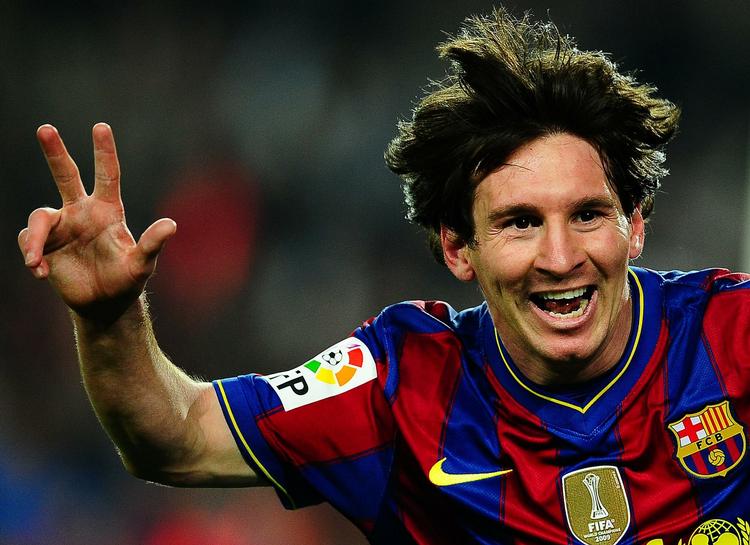 kåring. Lionel Messi kan blive den første i fodboldhistorien, der vinder prisen som verdens bedste spiller fire gange. 