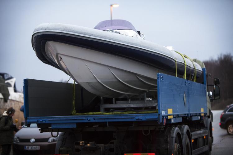 Hurtig. Det var i denne båd med en motor på 500 hestekræfter, de tre angiveligt ville smugle hashen til Norge. 