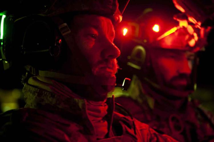 oscarmateriale. 'Zero Dark Thirty' er instrueret af Kathryn Bigelow, som i 2010 vandt en Oscar for årets bedste film med 'The Hurt Locker'. Flere anmeldere mener, at også hendes nye film kan forvente at vinde priser ved årets Oscarshow. 