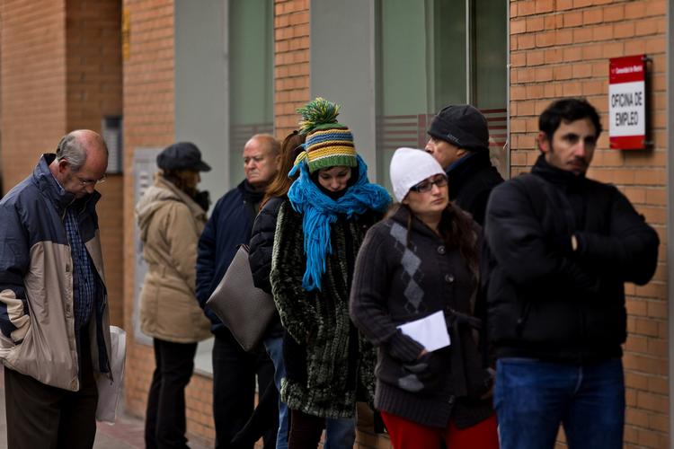 trøstesløst. Der er stadig flest ledige i Spanien, og blandt de unge er over halvdelen uden job. 