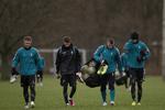 Uro. Brøndby-spillerne har taget hul på træningen op til forårssæsonen, men uden for træningsbanen er der masser af palaver. 