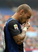 Løntung. Inter vil have Wesley Sneijder til at gå ned i løn, men det vil hollænderen ikke høre tale om. 