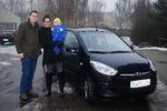 ungt par. Det er stort at kunne købe en ny bil uden at blive ruineret. Privatfoto 