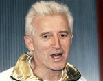 OVERGREB. Ny rapport viser, at Jimmy Savile voldtog 28 børn. Politiet forventer, at antallet af sager mod ham vil stige. 