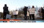 Iscenesat. En iscenesat demonstration blev opfattet som virkelig af TV Avisens journalist. Det har affødt kraftig kritik af DR samt en stor debat om brug af konstruerede indslag i dokumentarindslag. 