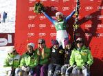 VINDERHOLD. Selv om Lindsey Vonn kun blev nummer seks, talter USA's hold i St. Anton alligvel en vinder i Alice McKennis. 
