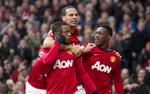 2-1. Danny Welbeck (t.h.), Rio Ferdinand og Patrice Evra har god grund til at juble. 