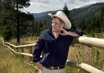 James_Lee_Burke_14-01-2013_43FPQH4.jpg