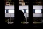 DSB. Der hænger endnu en mørk sky over DSB, efter det er kommet frem, at de har betalt et PR-bureau for at aflede en journalist fra at skrive kritisk om dem. (arkivfoto) 