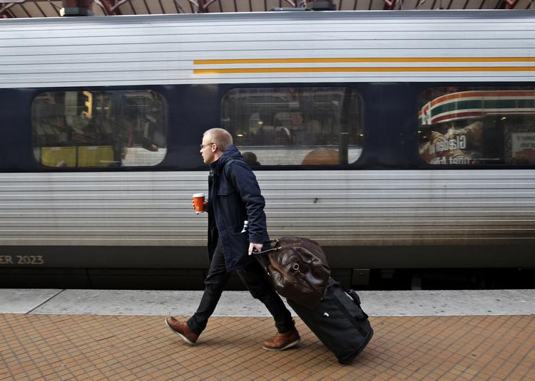 PROBLEMER. Kommunikationsbureauet Waterfront og DSB har angiveligt forsøgt at føre en kritisk journalist bag lyset 