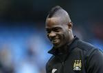Problembarn. Mario Balotelli har siden EM-turneringen, hvor han spillede fremragende for Italien, hovedsageligt trukket negative overskrifter i pressen. 