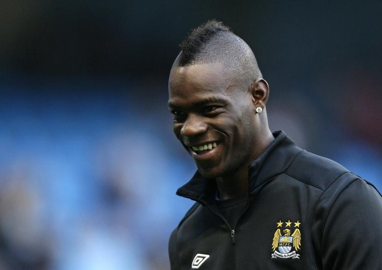 Problembarn. Mario Balotelli har siden EM-turneringen, hvor han spillede fremragende for Italien, hovedsageligt trukket negative overskrifter i pressen. 