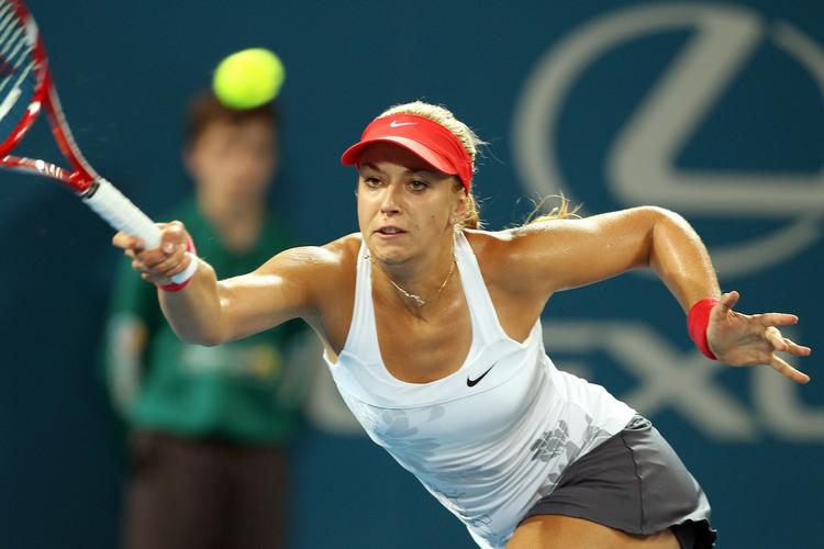 pardannelse. Tyske Sabine Lisicki røg ud af Australian Open med nederlag til Caroline Wozniacki. Og Frederik Løchte tabte i doublen i dag. Nu danner de to par i mixeddouble, selv om de aldrig har talt sammen. 