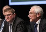 sigtede. Amagerbankens tidligere administrerende direktør administrerende direktør Jørgen Brændstrup og hans lige så tidligere bestyrelsesformand N. E. Nielsen (til højre) er to af de sigtede i sagen. 
