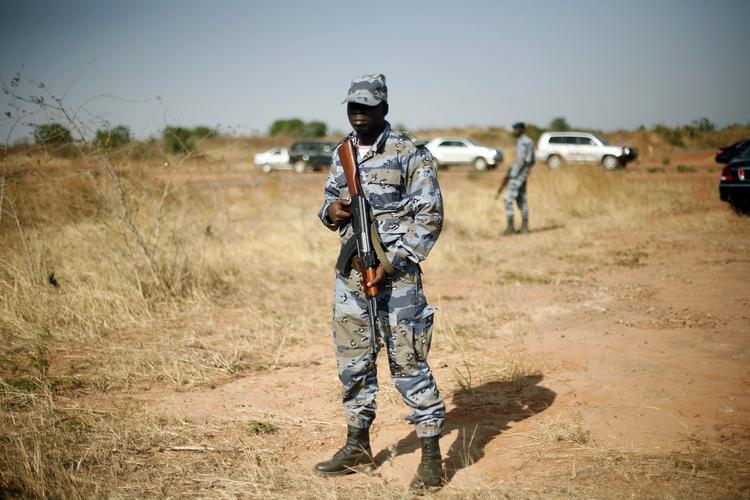 Mali. Det var da byen Konna faldt i oprørernes hænder, at Frankrig valgte at blande sig i krigen i Mali. 