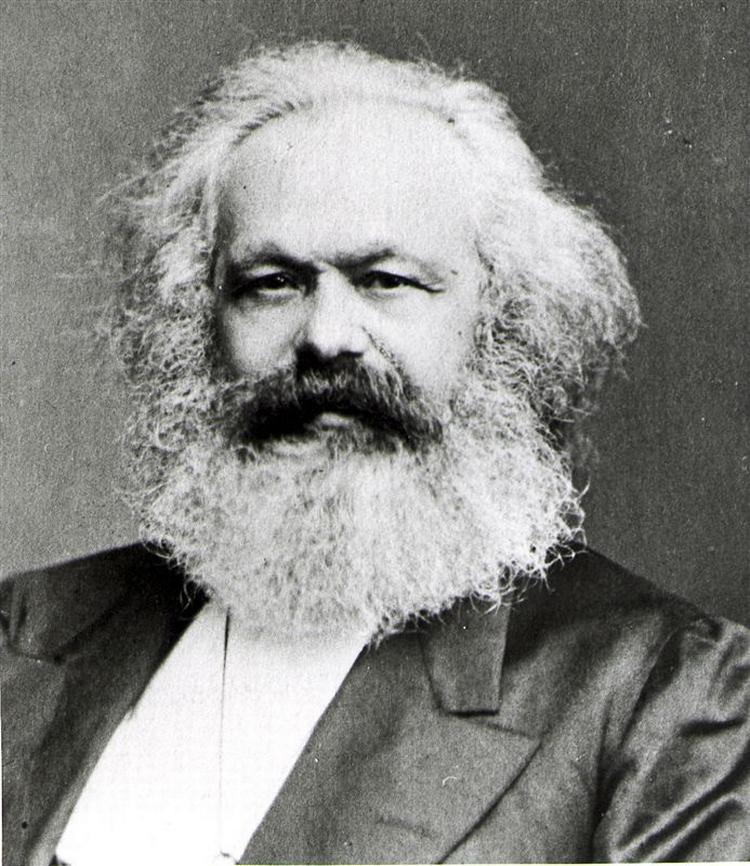 'Das Kapital' af Karl Marx har fået comeback blandt de tyske bogkøbere. 